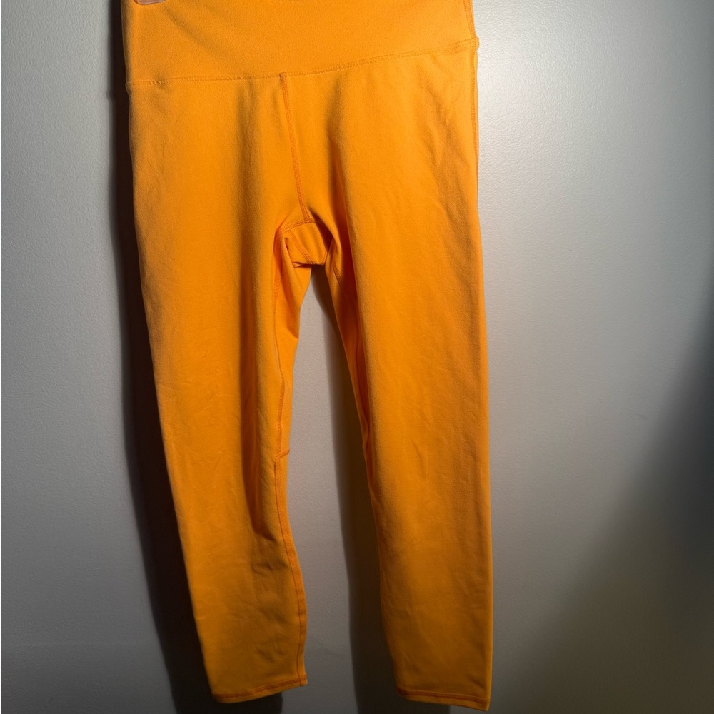 Fabletics PowerHold Vibrant Leggings